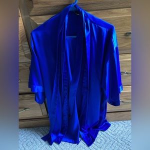 Victoria’s Secret knee length robe